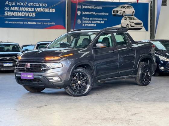FIAT TORO 1.3 TURBO 270 FLEX FREEDOM AT6 FIAT TORO 1.3 TURBO 270 FLEX FREEDOM AT6